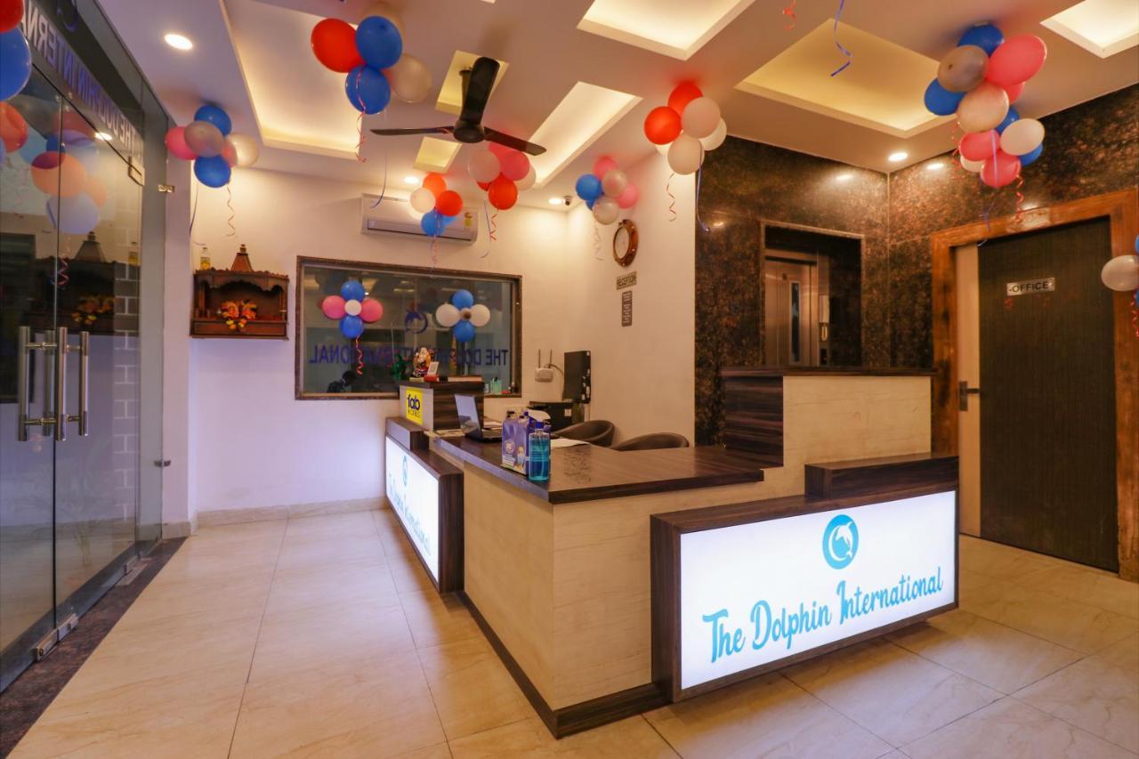 Fabexpress Dolphin International Near Delhi Airport Hotel New Delhi Bagian luar foto